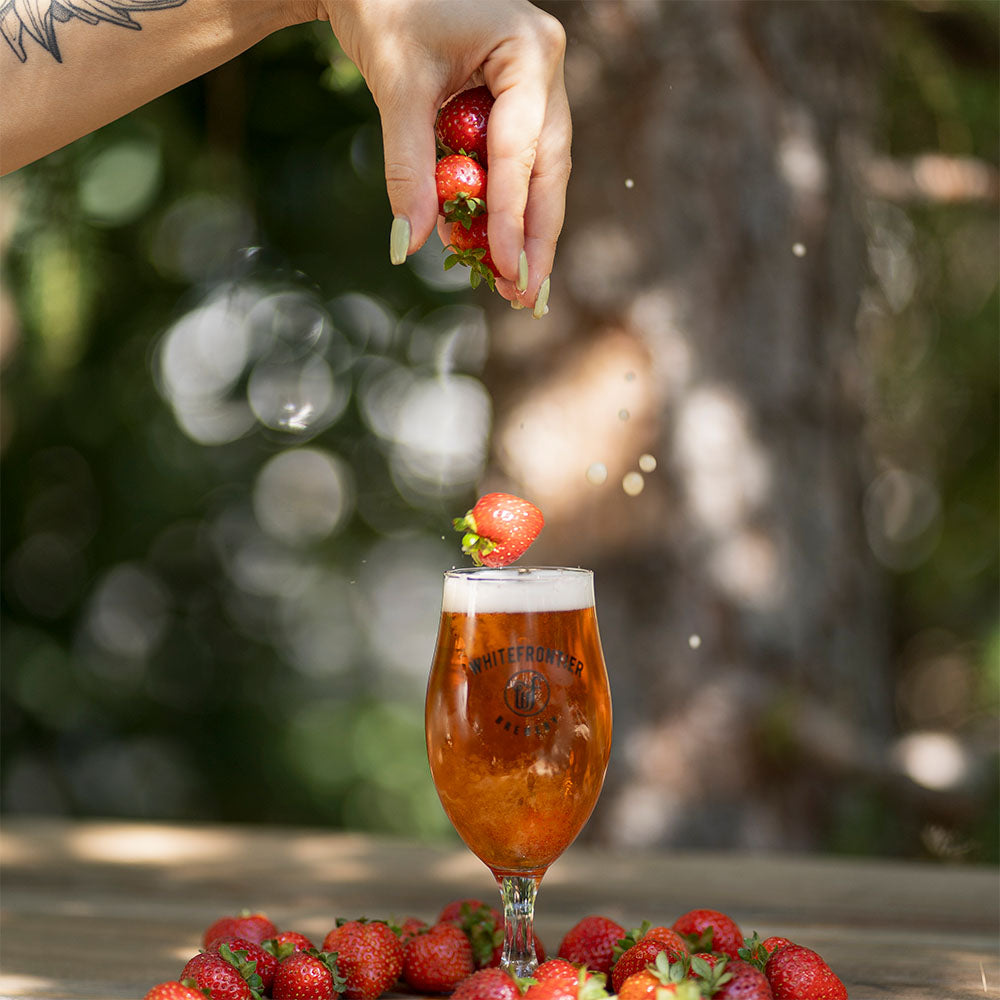 Bière avec fraise dedans