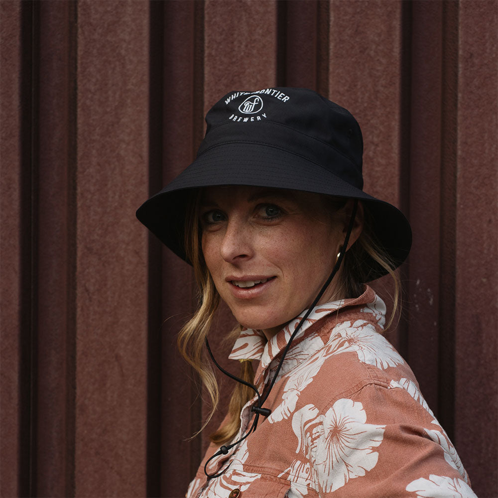 BLACK HAT