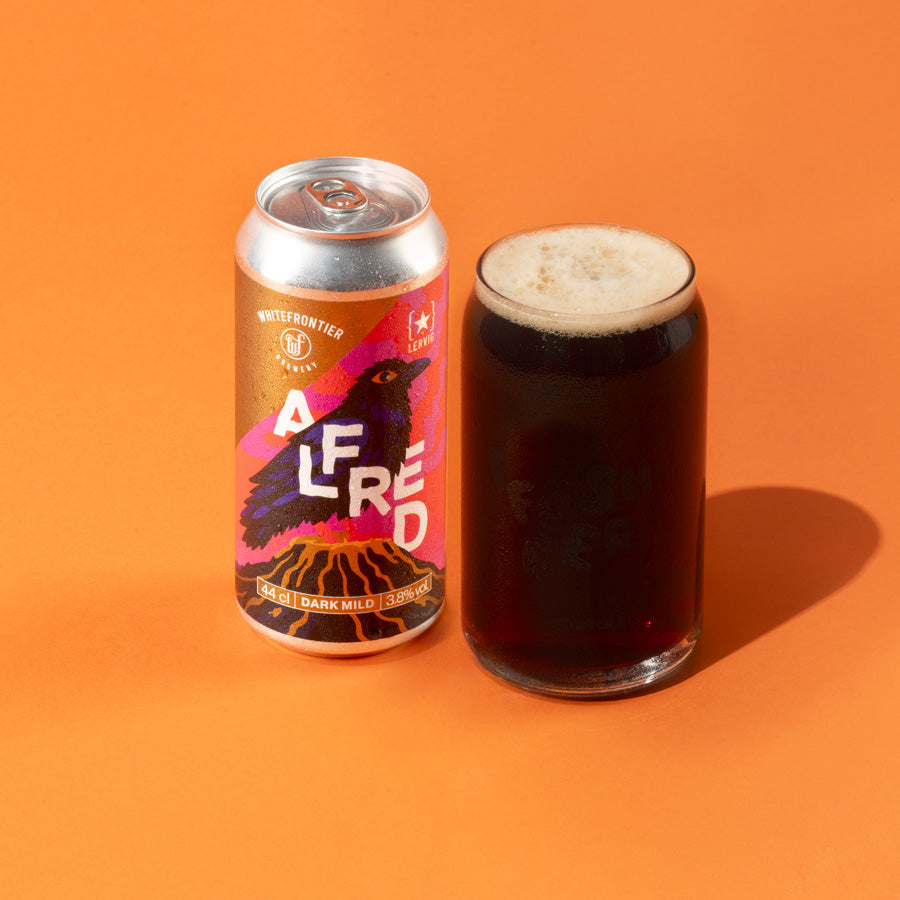 Canette de Alfred, mild beer whitefrontier sur fond orange