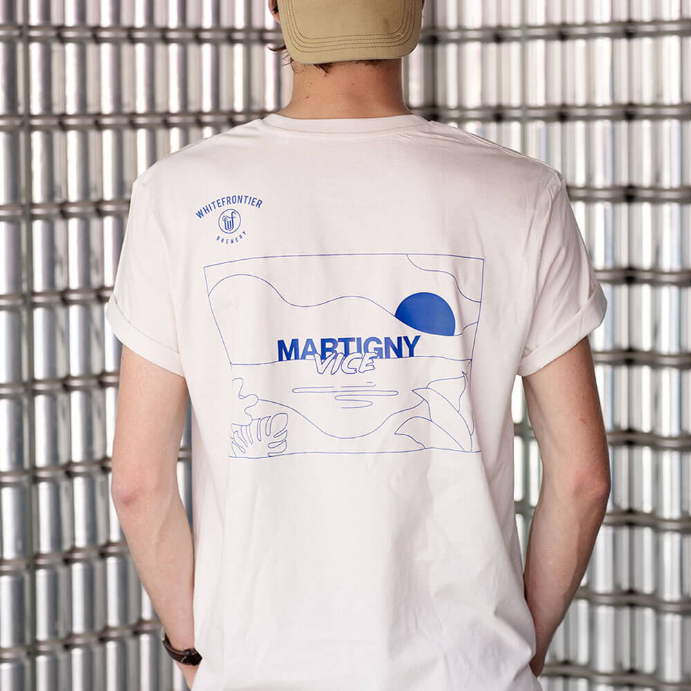 T-shirt crème avec dessin bleu brasserie martigny